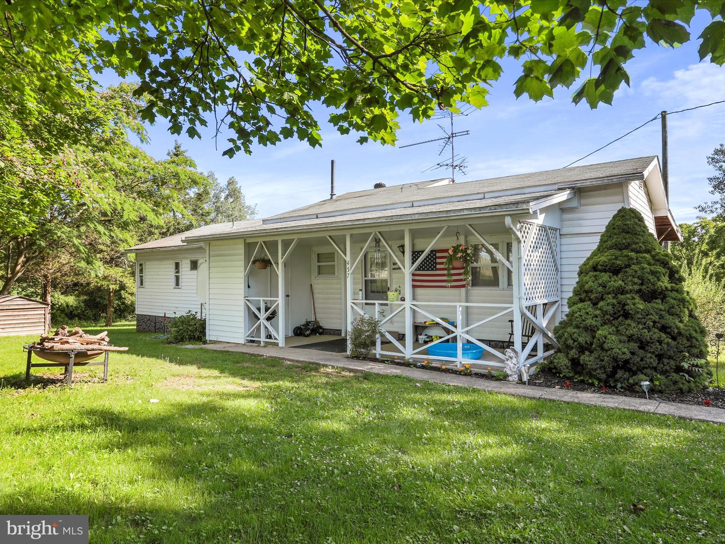 457 TEA BERRY RD, MAURERTOWN, Virginia 22644, 3 Bedrooms Bedrooms, ,1 BathroomBathrooms,Residential,For sale,457 TEA BERRY RD,VASH2011968 MLS # VASH2011968