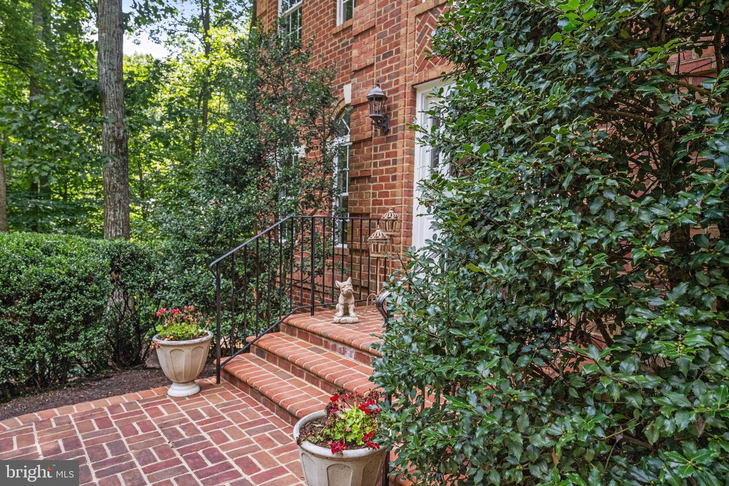 19 SECRETARIAT DR, STAFFORD, Virginia 22556, 5 Bedrooms Bedrooms, ,3 BathroomsBathrooms,Residential,For sale,19 SECRETARIAT DR,VAST2040802 MLS # VAST2040802