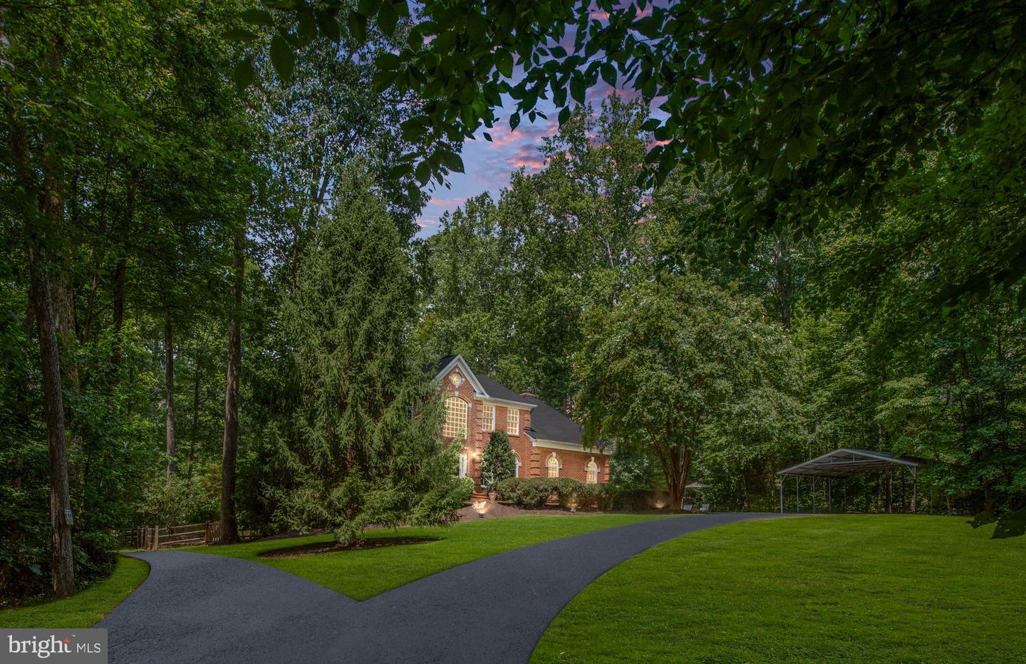 19 SECRETARIAT DR, STAFFORD, Virginia 22556, 5 Bedrooms Bedrooms, ,3 BathroomsBathrooms,Residential,For sale,19 SECRETARIAT DR,VAST2040802 MLS # VAST2040802