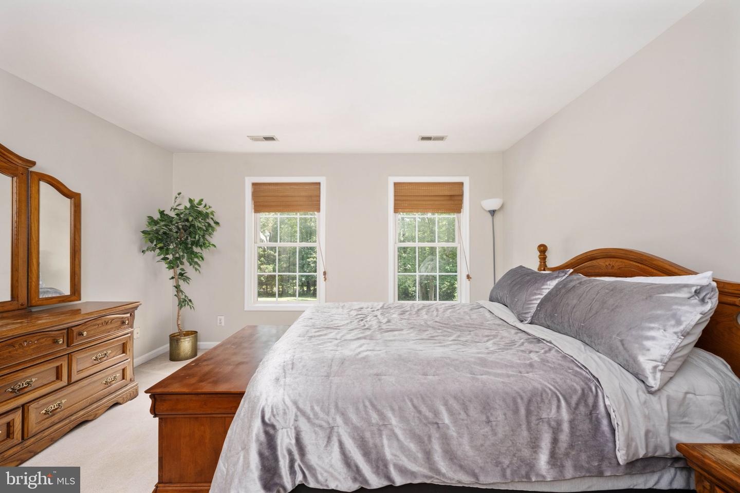19 SECRETARIAT DR, STAFFORD, Virginia 22556, 5 Bedrooms Bedrooms, ,3 BathroomsBathrooms,Residential,For sale,19 SECRETARIAT DR,VAST2040802 MLS # VAST2040802