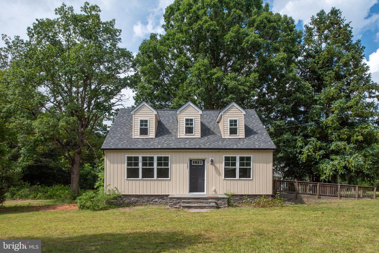 7541 LAWYERS RD, SPOTSYLVANIA, Virginia 22551, 4 Bedrooms Bedrooms, ,3 BathroomsBathrooms,Residential,For sale,7541 LAWYERS RD,VASP2034768 MLS # VASP2034768