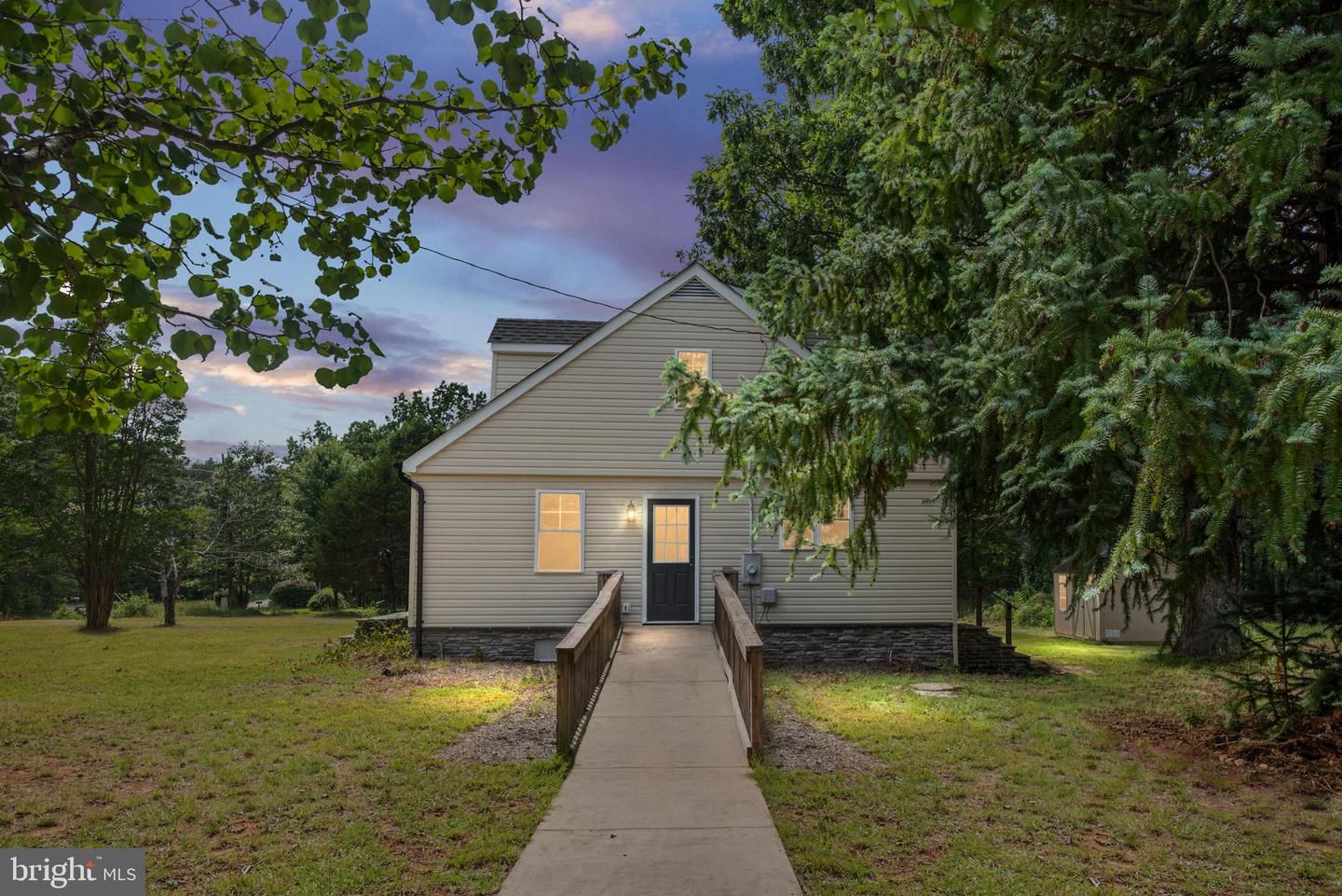 7541 LAWYERS RD, SPOTSYLVANIA, Virginia 22551, 4 Bedrooms Bedrooms, ,3 BathroomsBathrooms,Residential,For sale,7541 LAWYERS RD,VASP2034768 MLS # VASP2034768
