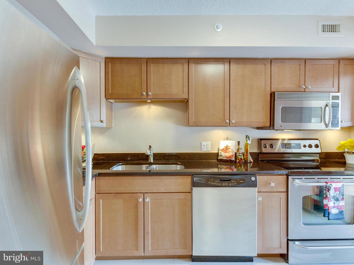 2230 GEORGE C MARSHALL DR #707, FALLS CHURCH, Virginia 22043, 2 Bedrooms Bedrooms, ,1 BathroomBathrooms,Residential,For sale,2230 GEORGE C MARSHALL DR #707,VAFX2256184 MLS # VAFX2256184
