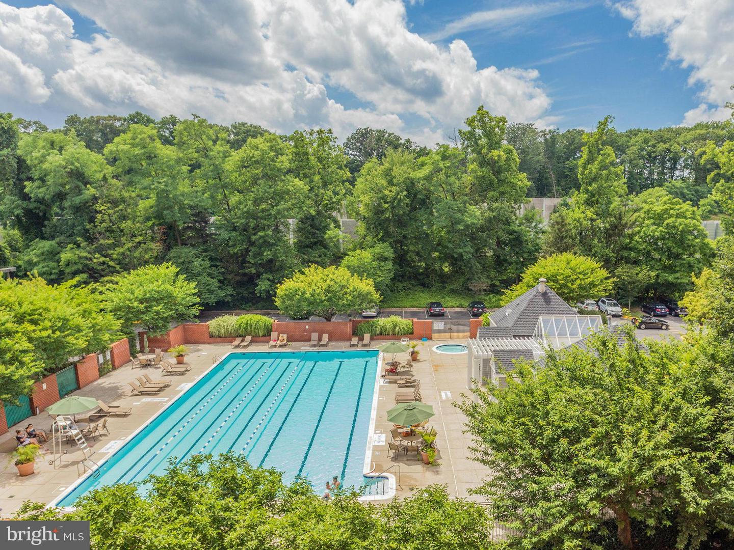 2230 GEORGE C MARSHALL DR #707, FALLS CHURCH, Virginia 22043, 2 Bedrooms Bedrooms, ,1 BathroomBathrooms,Residential,For sale,2230 GEORGE C MARSHALL DR #707,VAFX2256184 MLS # VAFX2256184