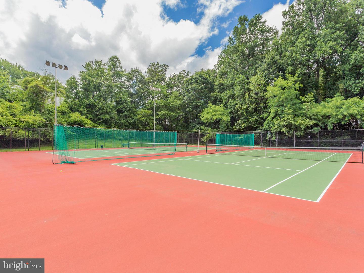 2230 GEORGE C MARSHALL DR #707, FALLS CHURCH, Virginia 22043, 2 Bedrooms Bedrooms, ,1 BathroomBathrooms,Residential,For sale,2230 GEORGE C MARSHALL DR #707,VAFX2256184 MLS # VAFX2256184