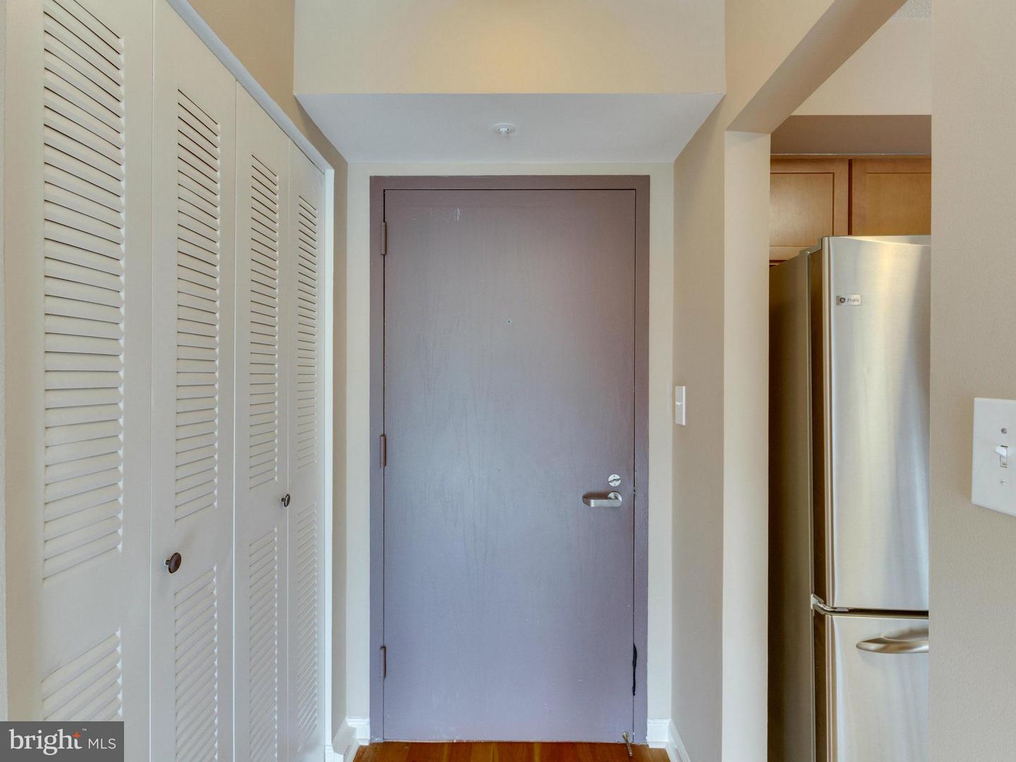 2230 GEORGE C MARSHALL DR #707, FALLS CHURCH, Virginia 22043, 2 Bedrooms Bedrooms, ,1 BathroomBathrooms,Residential,For sale,2230 GEORGE C MARSHALL DR #707,VAFX2256184 MLS # VAFX2256184