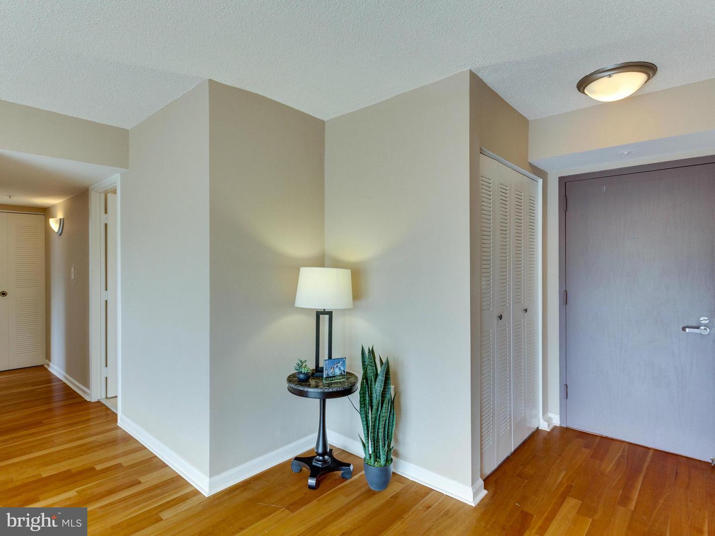 2230 GEORGE C MARSHALL DR #707, FALLS CHURCH, Virginia 22043, 2 Bedrooms Bedrooms, ,1 BathroomBathrooms,Residential,For sale,2230 GEORGE C MARSHALL DR #707,VAFX2256184 MLS # VAFX2256184