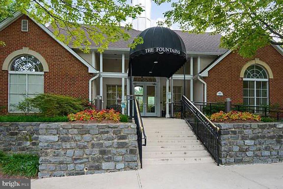 1504 LINCOLN WAY #302, MCLEAN, Virginia 22102, 1 Bedroom Bedrooms, 3 Rooms Rooms,1 BathroomBathrooms,Residential,For sale,1504 LINCOLN WAY #302,VAFX2256200 MLS # VAFX2256200