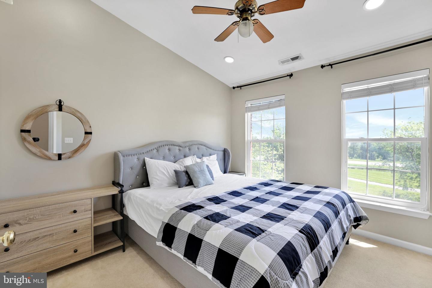 25497 BERESFORD DR, CHANTILLY, Virginia 20152, 3 Bedrooms Bedrooms, ,2 BathroomsBathrooms,Residential,For sale,25497 BERESFORD DR,VALO2102538 MLS # VALO2102538