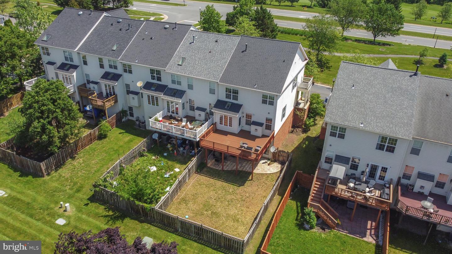 25497 BERESFORD DR, CHANTILLY, Virginia 20152, 3 Bedrooms Bedrooms, ,2 BathroomsBathrooms,Residential,For sale,25497 BERESFORD DR,VALO2102538 MLS # VALO2102538