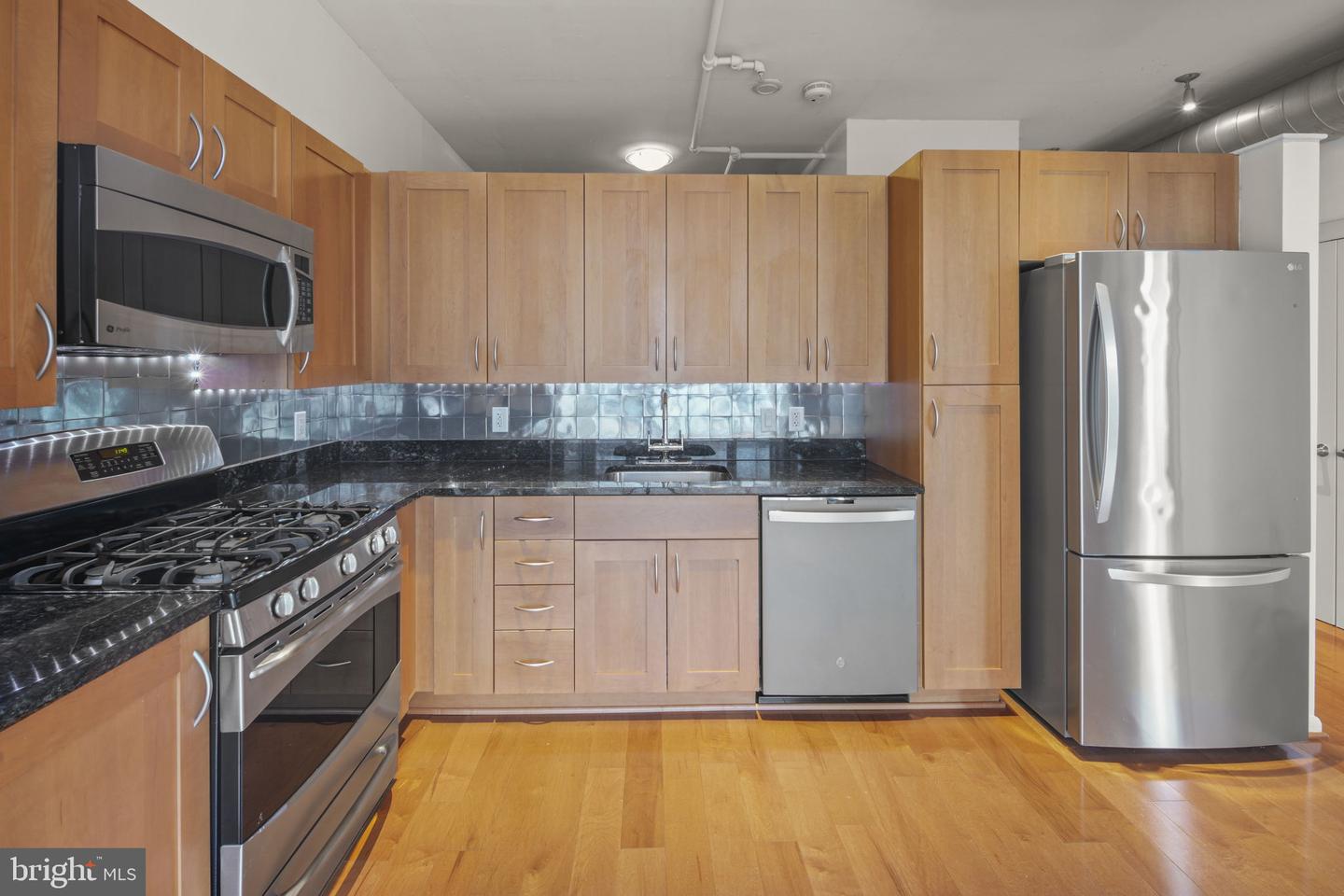 811 4TH ST NW #612, WASHINGTON, District Of Columbia 20001, 2 Bedrooms Bedrooms, ,2 BathroomsBathrooms,Residential,For sale,811 4TH ST NW #612,DCDC2210956 MLS # DCDC2210956