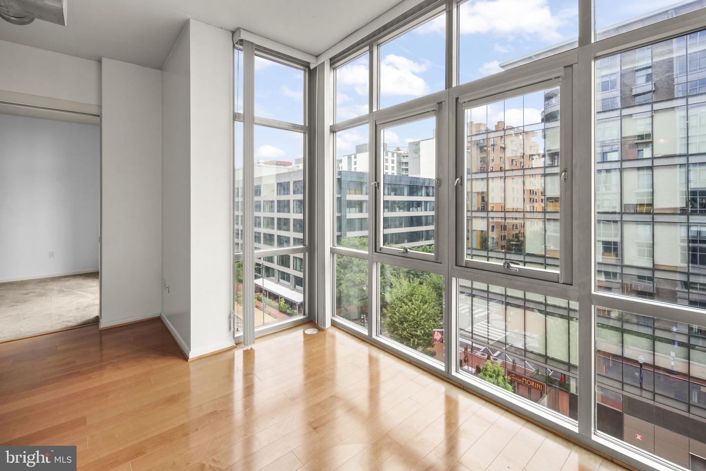 811 4TH ST NW #612, WASHINGTON, District Of Columbia 20001, 2 Bedrooms Bedrooms, ,2 BathroomsBathrooms,Residential,For sale,811 4TH ST NW #612,DCDC2210956 MLS # DCDC2210956