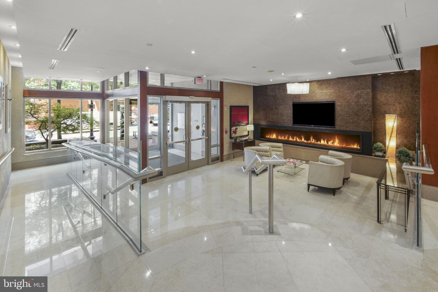 811 4TH ST NW #612, WASHINGTON, District Of Columbia 20001, 2 Bedrooms Bedrooms, ,2 BathroomsBathrooms,Residential,For sale,811 4TH ST NW #612,DCDC2210956 MLS # DCDC2210956