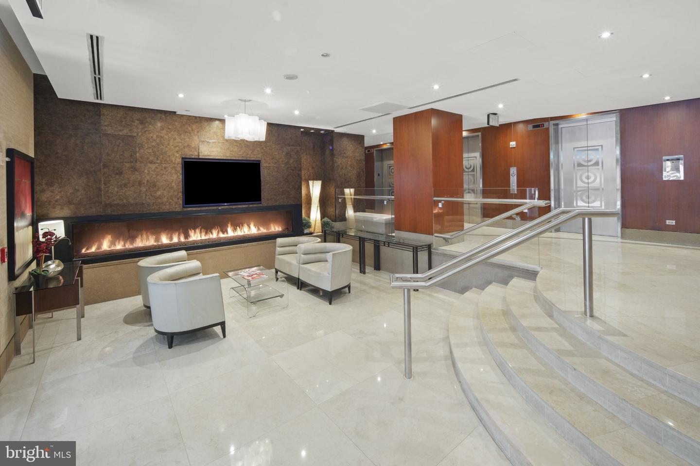 811 4TH ST NW #612, WASHINGTON, District Of Columbia 20001, 2 Bedrooms Bedrooms, ,2 BathroomsBathrooms,Residential,For sale,811 4TH ST NW #612,DCDC2210956 MLS # DCDC2210956