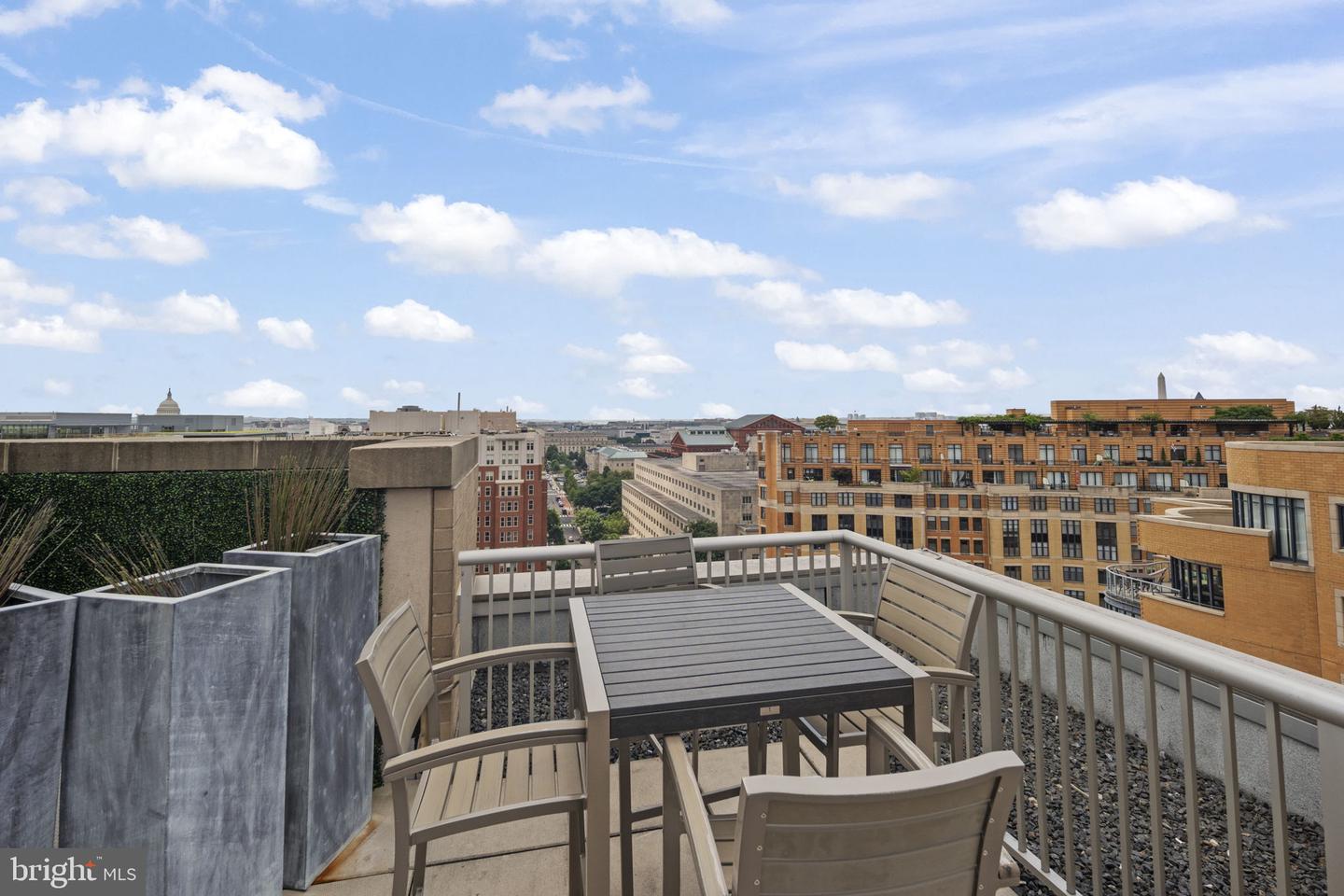 811 4TH ST NW #612, WASHINGTON, District Of Columbia 20001, 2 Bedrooms Bedrooms, ,2 BathroomsBathrooms,Residential,For sale,811 4TH ST NW #612,DCDC2210956 MLS # DCDC2210956