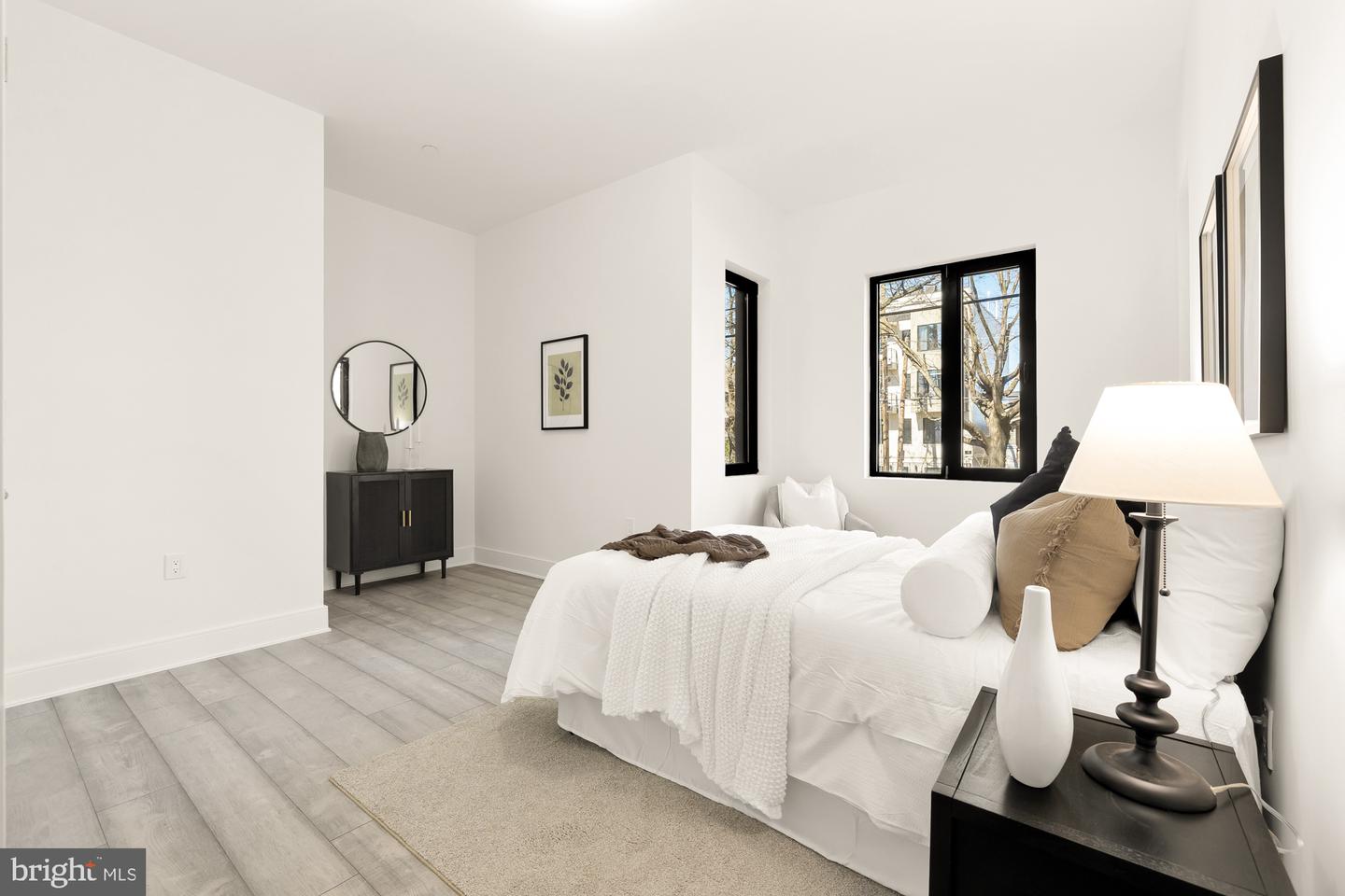 1001 RHODE ISLAND AVE NE #101, WASHINGTON, District Of Columbia 20018, 2 Bedrooms Bedrooms, ,2 BathroomsBathrooms,Residential,For sale,1001 RHODE ISLAND AVE NE #101,DCDC2210270 MLS # DCDC2210270