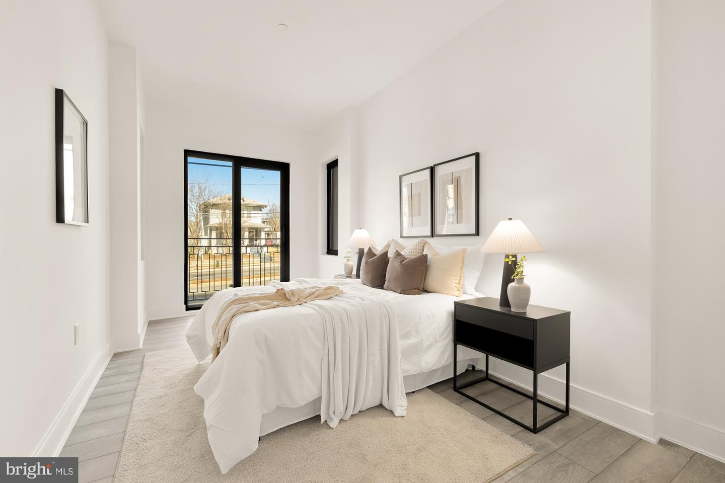 1001 RHODE ISLAND AVE NE #101, WASHINGTON, District Of Columbia 20018, 2 Bedrooms Bedrooms, ,2 BathroomsBathrooms,Residential,For sale,1001 RHODE ISLAND AVE NE #101,DCDC2210270 MLS # DCDC2210270
