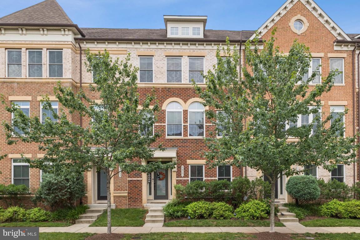 44701 PLYMPTON SQ, ASHBURN, Virginia 20147, 3 Bedrooms Bedrooms, ,3 BathroomsBathrooms,Residential,For sale,44701 PLYMPTON SQ,VALO2102244 MLS # VALO2102244