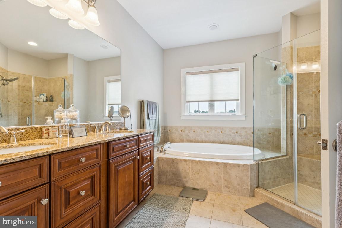 44701 PLYMPTON SQ, ASHBURN, Virginia 20147, 3 Bedrooms Bedrooms, ,3 BathroomsBathrooms,Residential,For sale,44701 PLYMPTON SQ,VALO2102244 MLS # VALO2102244