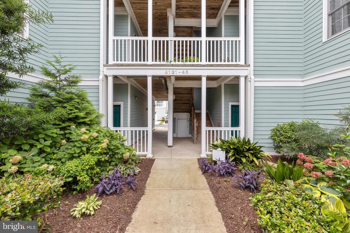 4141 HARBOR WALK AVE, NORFOLK, Virginia 23518, 4 Bedrooms Bedrooms, 8 Rooms Rooms,3 BathroomsBathrooms,Residential,For sale,4141 HARBOR WALK AVE,VANF2000078 MLS # VANF2000078