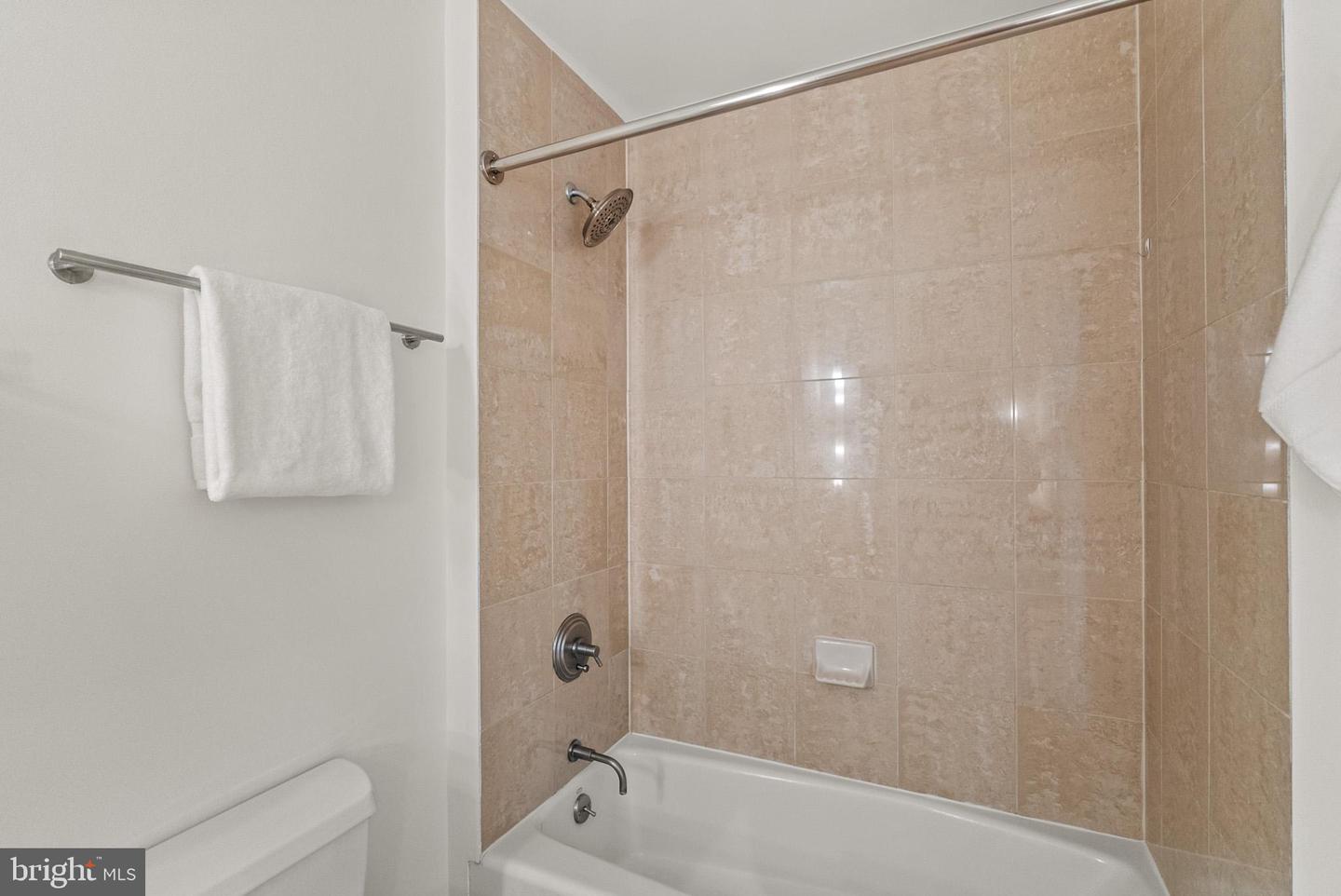 811 4TH ST NW #507, WASHINGTON, District Of Columbia 20001, 1 Bedroom Bedrooms, ,1 BathroomBathrooms,Residential,For sale,811 4TH ST NW #507,DCDC2210694 MLS # DCDC2210694