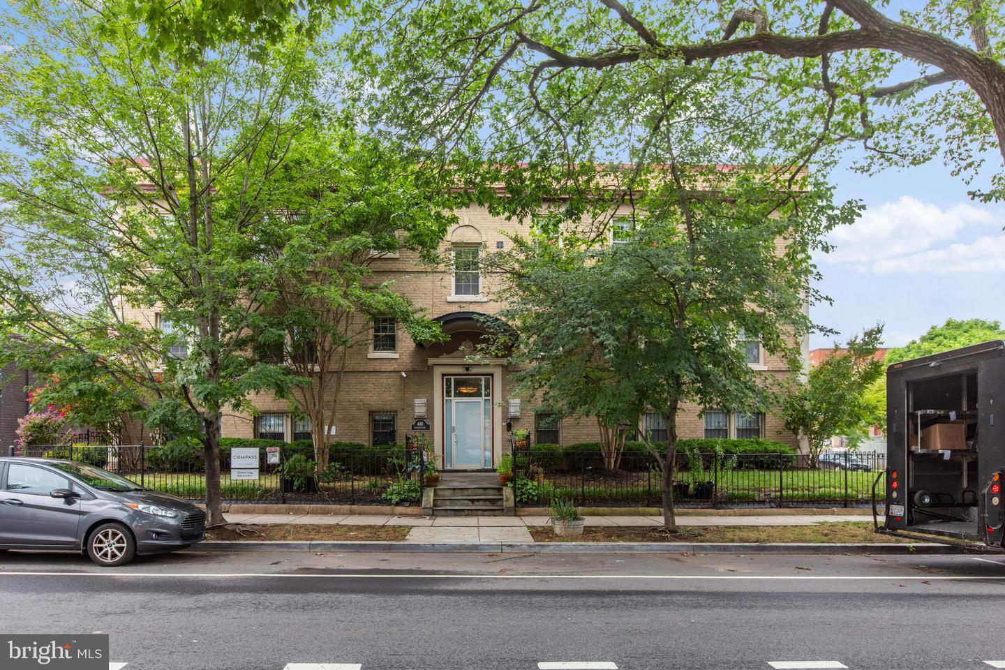 410 15TH ST NE #24, WASHINGTON, District Of Columbia 20002, 2 Bedrooms Bedrooms, ,1 BathroomBathrooms,Residential,For sale,410 15TH ST NE #24,DCDC2210808 MLS # DCDC2210808