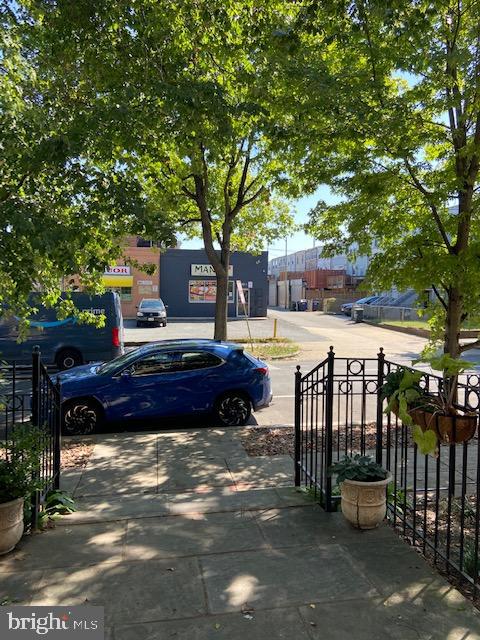 410 15TH ST NE #24, WASHINGTON, District Of Columbia 20002, 2 Bedrooms Bedrooms, ,1 BathroomBathrooms,Residential,For sale,410 15TH ST NE #24,DCDC2210808 MLS # DCDC2210808
