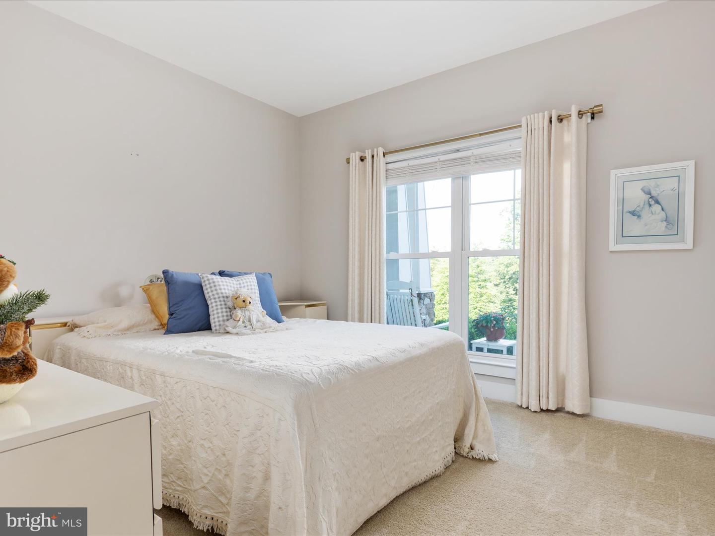 140 WHISTLEWOOD LN, WINCHESTER, Virginia 22602, 5 Bedrooms Bedrooms, ,3 BathroomsBathrooms,Residential,For sale,140 WHISTLEWOOD LN,VAFV2035500 MLS # VAFV2035500