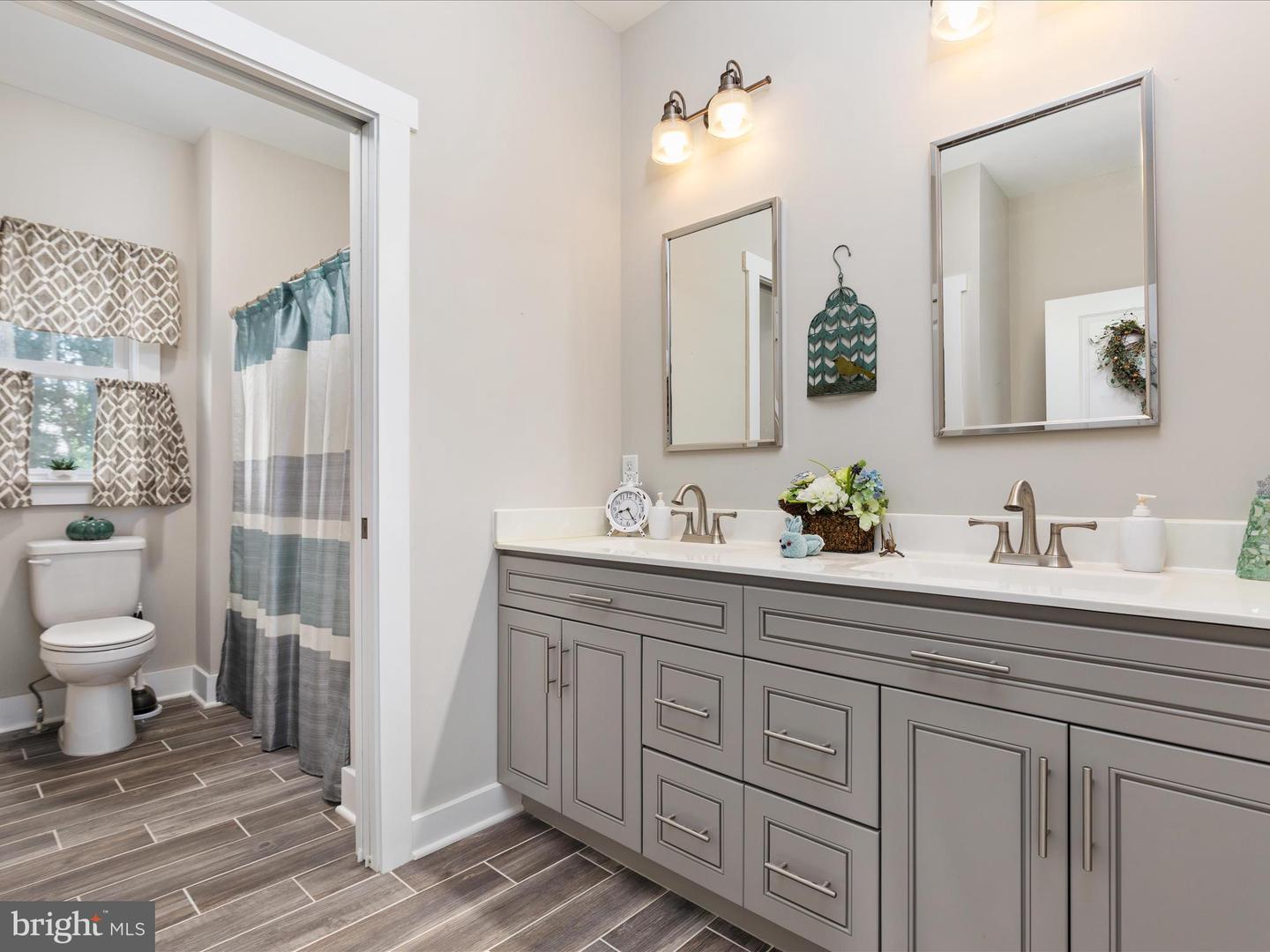 140 WHISTLEWOOD LN, WINCHESTER, Virginia 22602, 5 Bedrooms Bedrooms, ,3 BathroomsBathrooms,Residential,For sale,140 WHISTLEWOOD LN,VAFV2035500 MLS # VAFV2035500