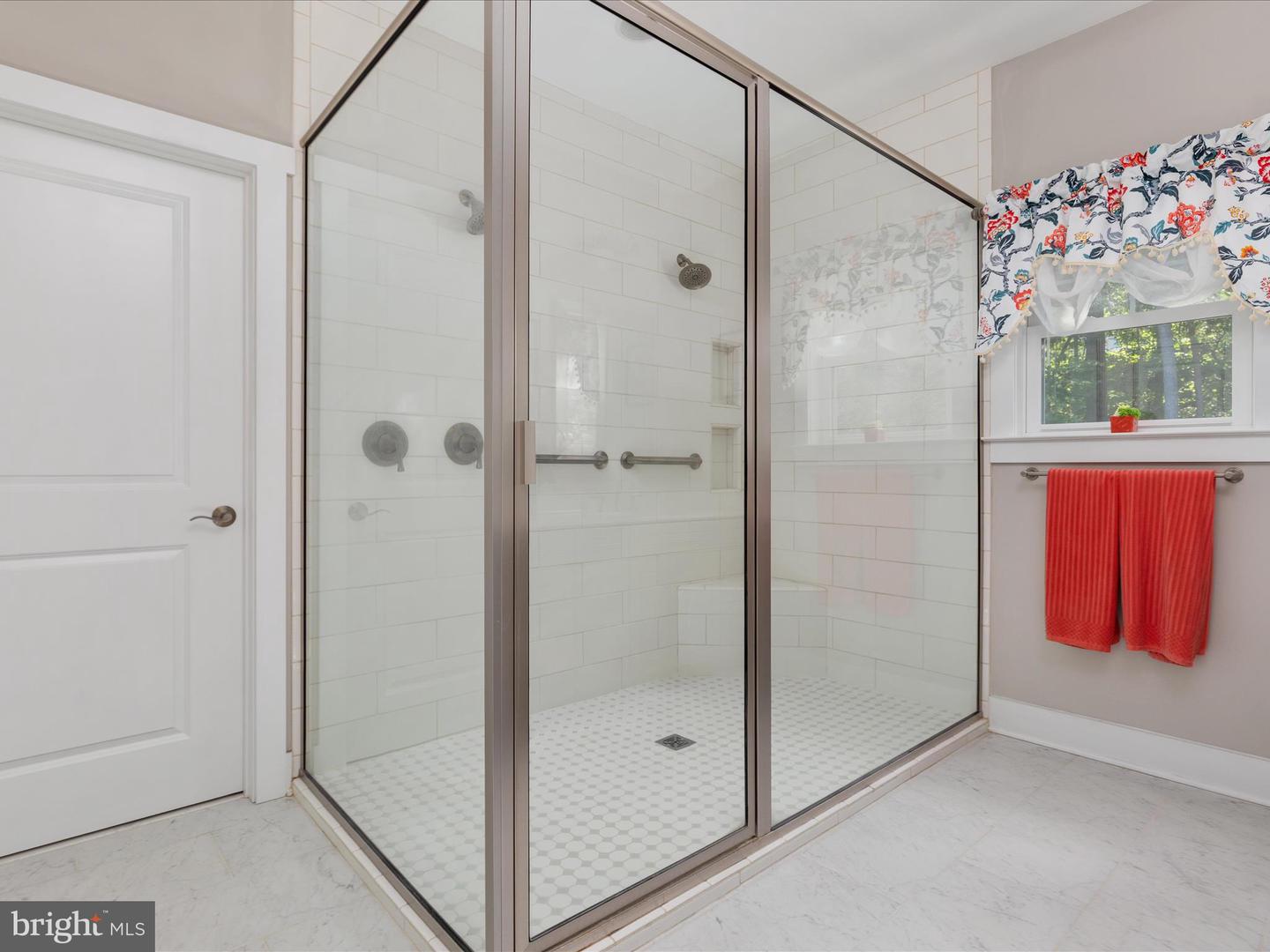 140 WHISTLEWOOD LN, WINCHESTER, Virginia 22602, 5 Bedrooms Bedrooms, ,3 BathroomsBathrooms,Residential,For sale,140 WHISTLEWOOD LN,VAFV2035500 MLS # VAFV2035500