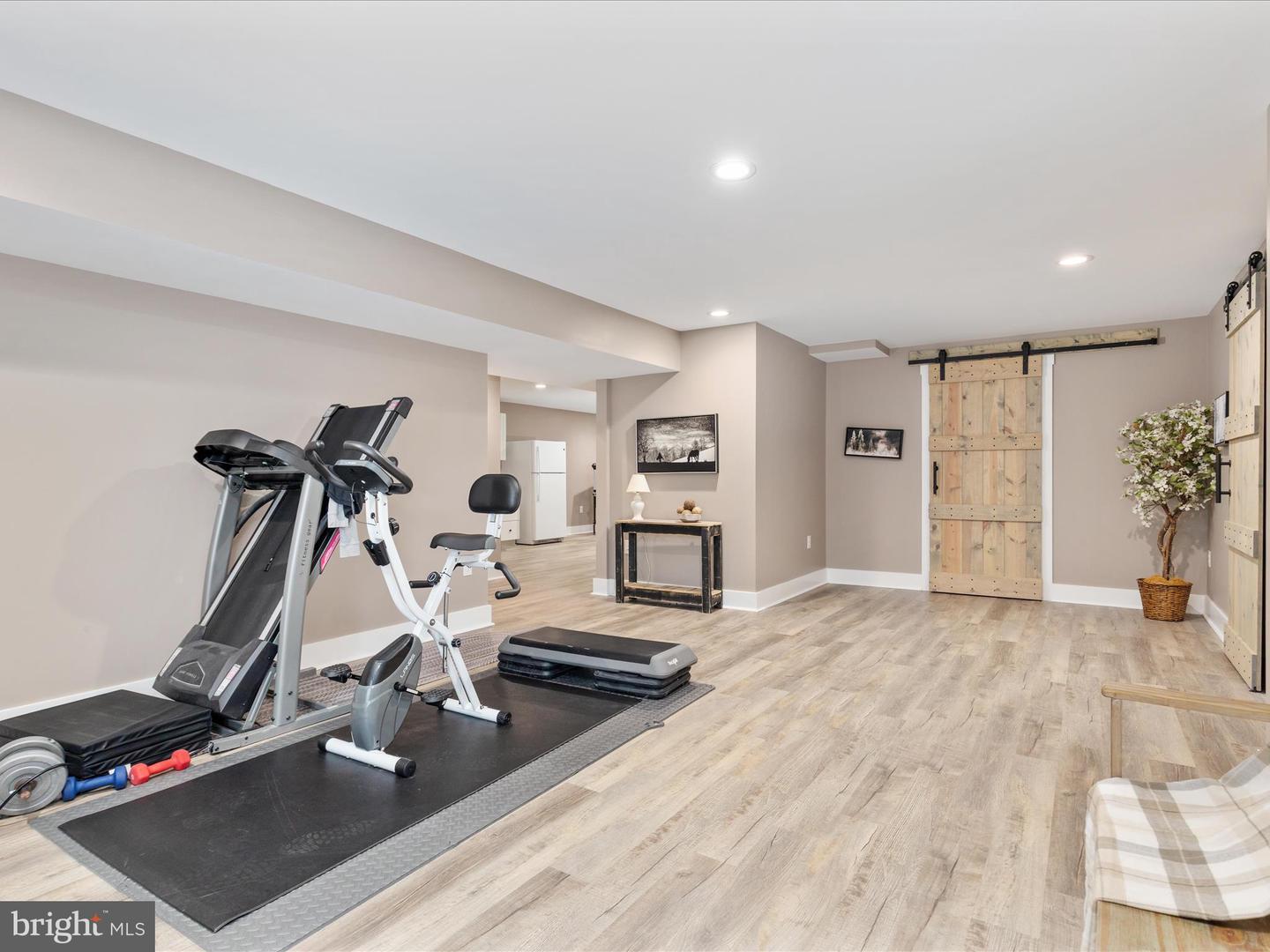 140 WHISTLEWOOD LN, WINCHESTER, Virginia 22602, 5 Bedrooms Bedrooms, ,3 BathroomsBathrooms,Residential,For sale,140 WHISTLEWOOD LN,VAFV2035500 MLS # VAFV2035500