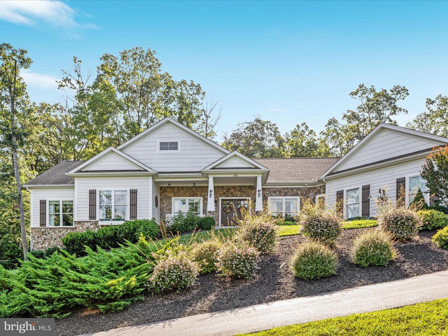 140 WHISTLEWOOD LN, WINCHESTER, Virginia 22602, 5 Bedrooms Bedrooms, ,3 BathroomsBathrooms,Residential,For sale,140 WHISTLEWOOD LN,VAFV2035500 MLS # VAFV2035500