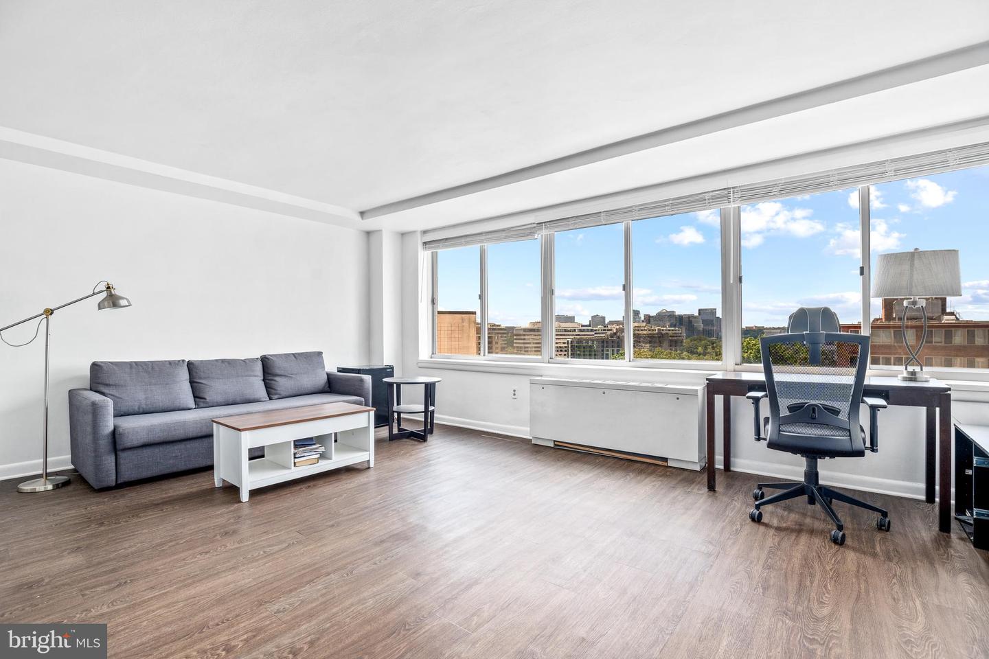 922 24TH ST NW #812, WASHINGTON, District Of Columbia 20037, ,1 BathroomBathrooms,Residential,For sale,922 24TH ST NW #812,DCDC2210842 MLS # DCDC2210842