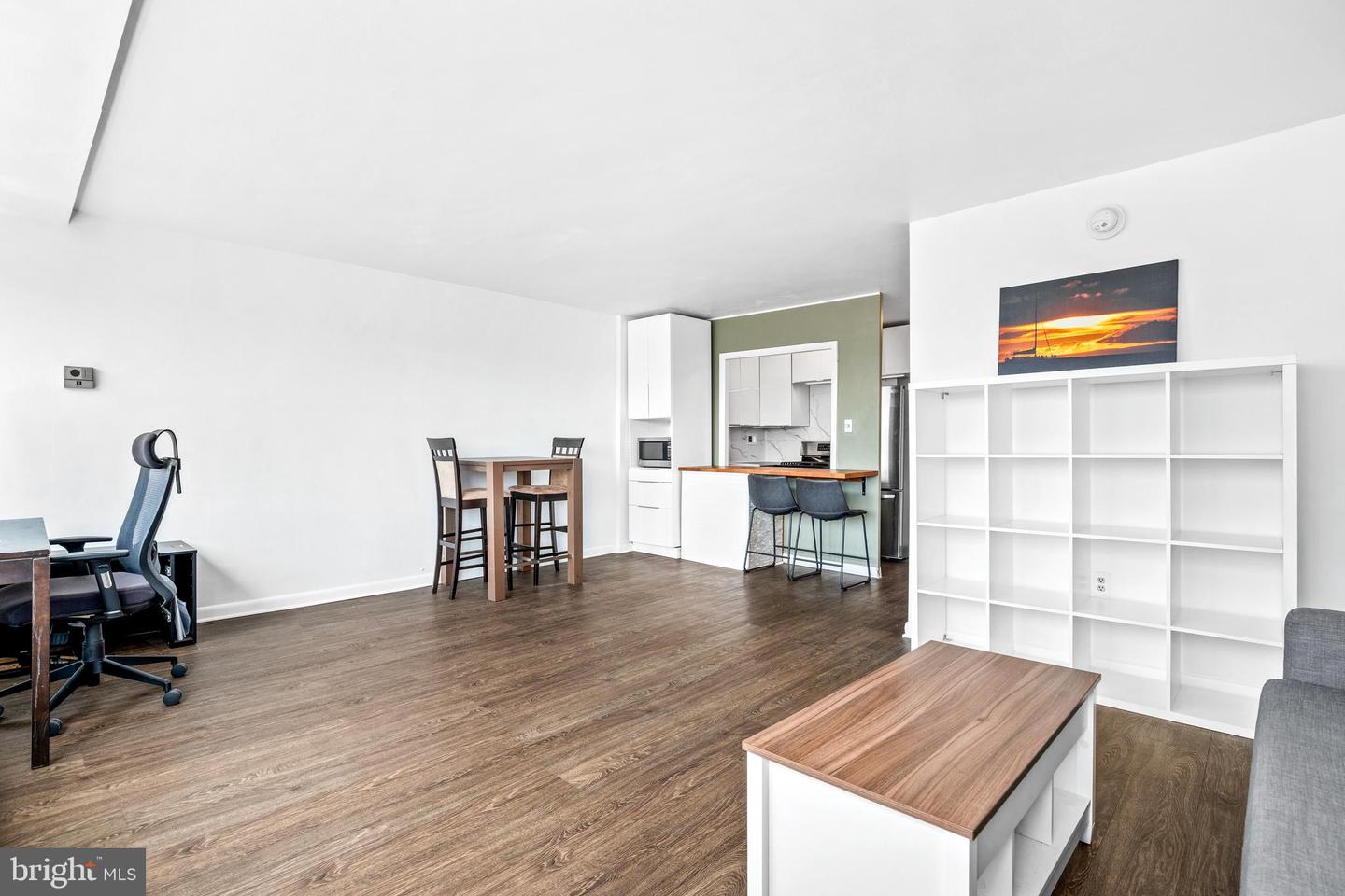 922 24TH ST NW #812, WASHINGTON, District Of Columbia 20037, ,1 BathroomBathrooms,Residential,For sale,922 24TH ST NW #812,DCDC2210842 MLS # DCDC2210842