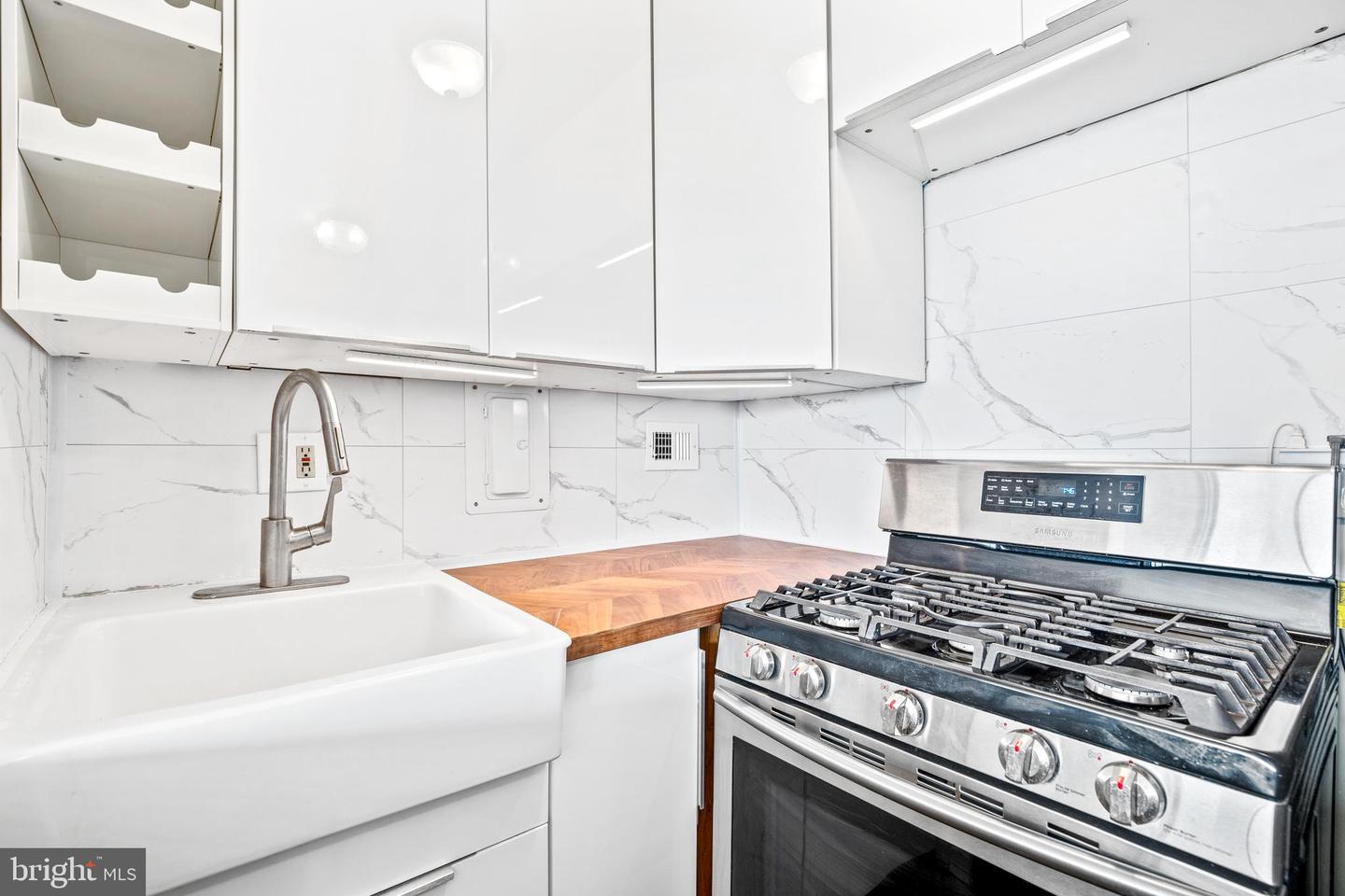 922 24TH ST NW #812, WASHINGTON, District Of Columbia 20037, ,1 BathroomBathrooms,Residential,For sale,922 24TH ST NW #812,DCDC2210842 MLS # DCDC2210842