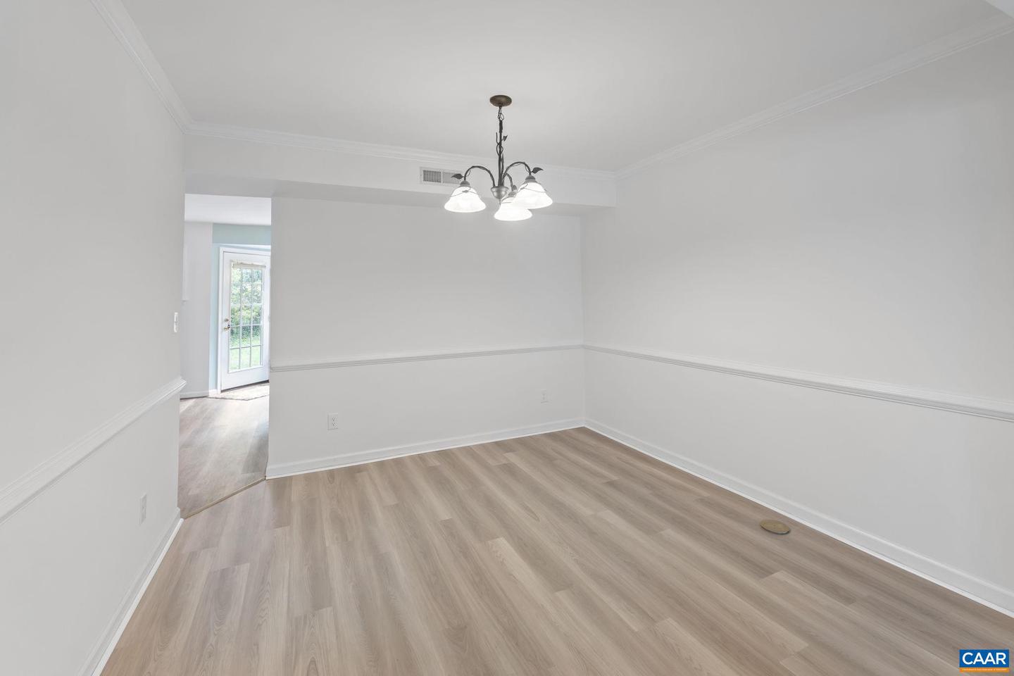 3243 GATEWAY CIR, CHARLOTTESVILLE, Virginia 22911, 3 Bedrooms Bedrooms, ,2 BathroomsBathrooms,Residential,For sale,3243 GATEWAY CIR,666880 MLS # 666880