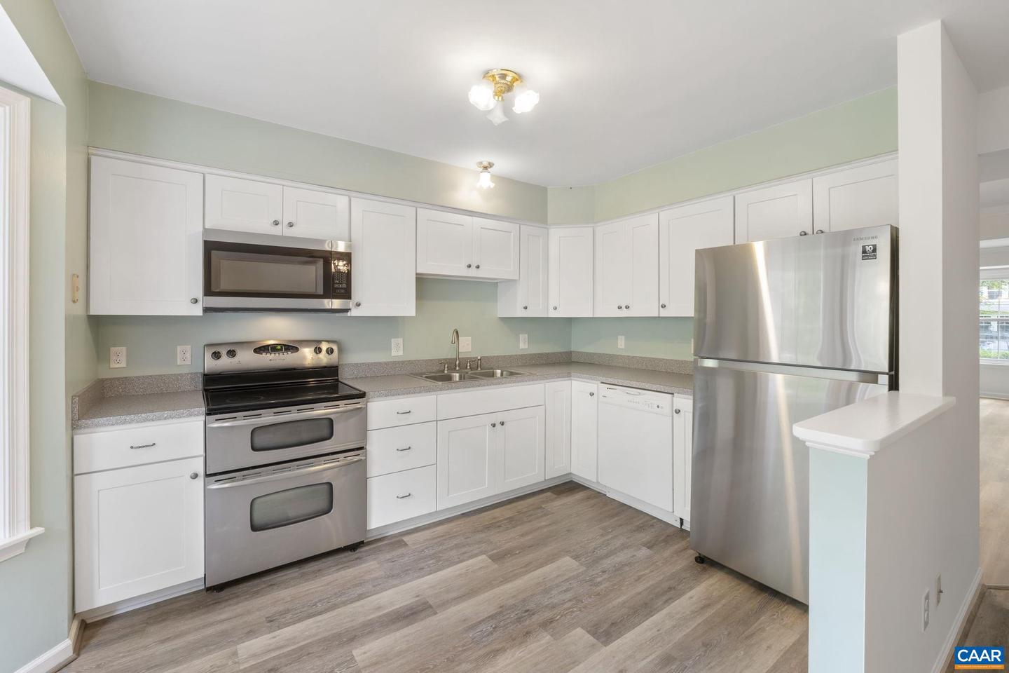 3243 GATEWAY CIR, CHARLOTTESVILLE, Virginia 22911, 3 Bedrooms Bedrooms, ,2 BathroomsBathrooms,Residential,For sale,3243 GATEWAY CIR,666880 MLS # 666880