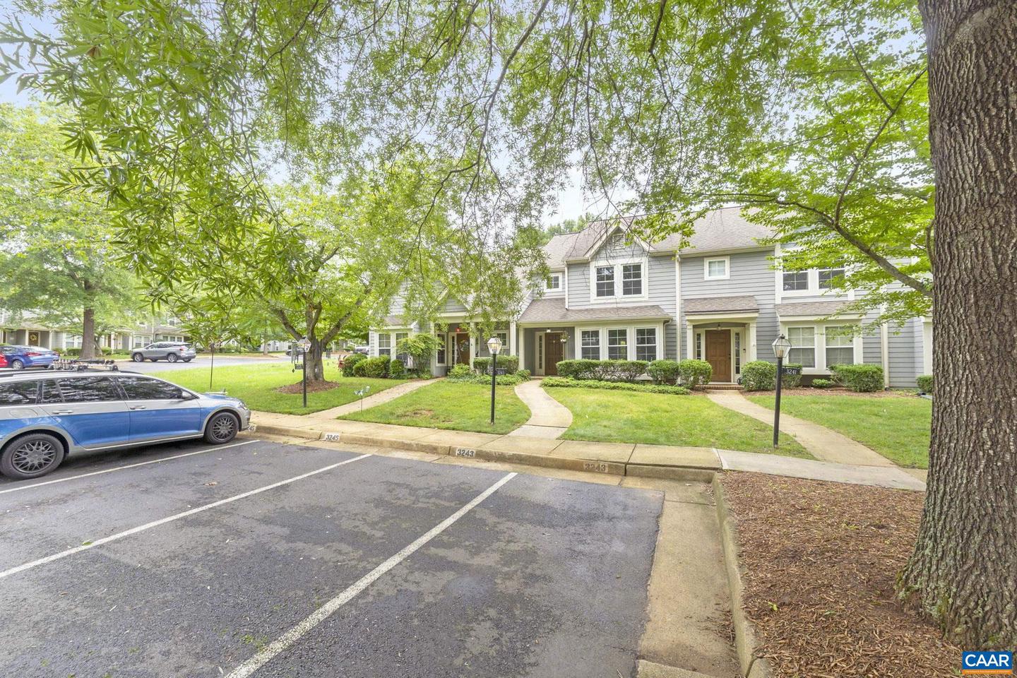 3243 GATEWAY CIR, CHARLOTTESVILLE, Virginia 22911, 3 Bedrooms Bedrooms, ,2 BathroomsBathrooms,Residential,For sale,3243 GATEWAY CIR,666880 MLS # 666880