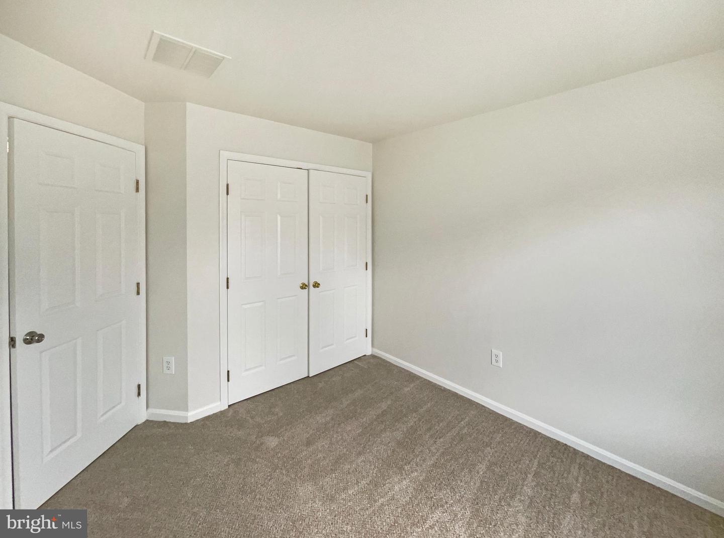 13123 COPPER BROOK WAY, HERNDON, Virginia 20171, 3 Bedrooms Bedrooms, ,2 BathroomsBathrooms,Residential,For sale,13123 COPPER BROOK WAY,VAFX2256242 MLS # VAFX2256242