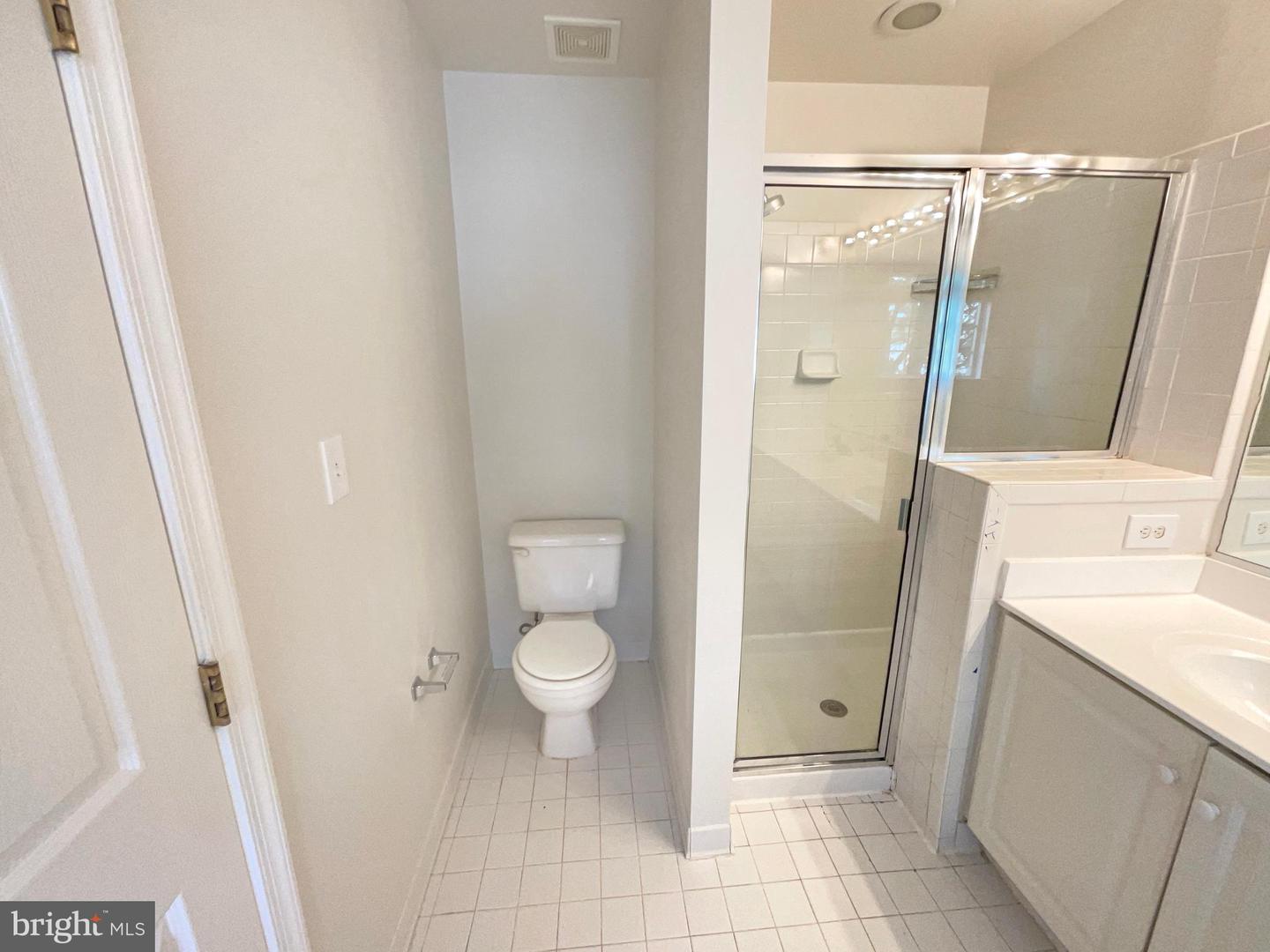 13123 COPPER BROOK WAY, HERNDON, Virginia 20171, 3 Bedrooms Bedrooms, ,2 BathroomsBathrooms,Residential,For sale,13123 COPPER BROOK WAY,VAFX2256242 MLS # VAFX2256242