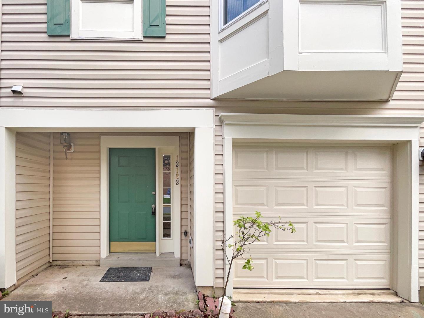 13123 COPPER BROOK WAY, HERNDON, Virginia 20171, 3 Bedrooms Bedrooms, ,2 BathroomsBathrooms,Residential,For sale,13123 COPPER BROOK WAY,VAFX2256242 MLS # VAFX2256242