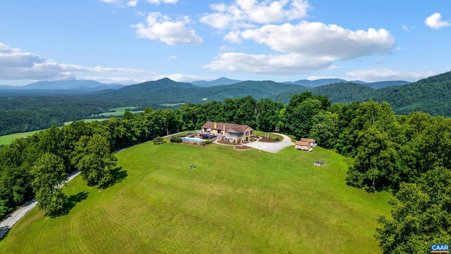 355 DYSON RD, AMHERST, Virginia 24521, 3 Bedrooms Bedrooms, ,4 BathroomsBathrooms,Residential,For sale,355 DYSON RD,666882 MLS # 666882