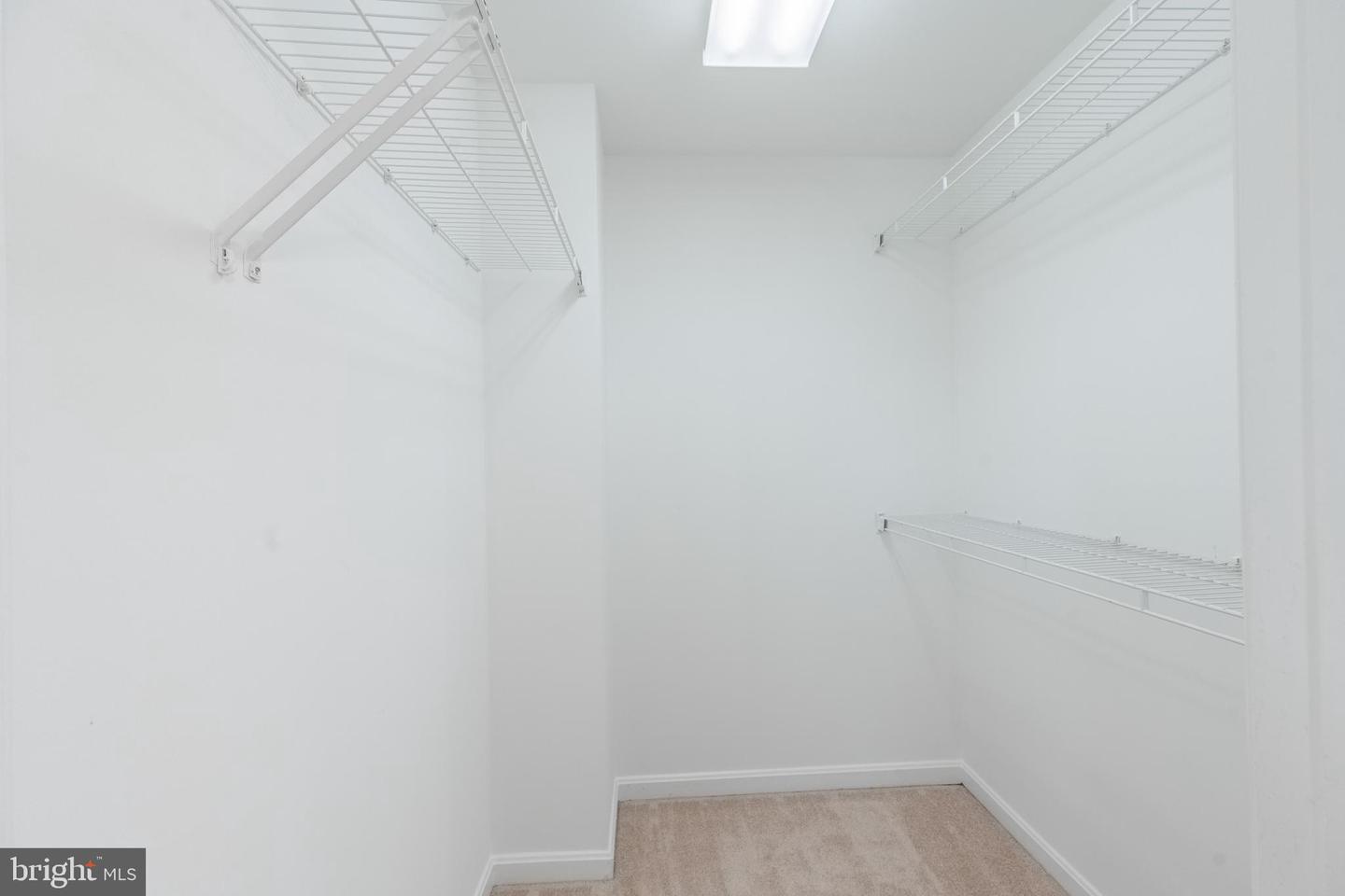 5930 KIMBERLY ANNE #301, ALEXANDRIA, Virginia 22310, 2 Bedrooms Bedrooms, ,2 BathroomsBathrooms,Residential,For sale,5930 KIMBERLY ANNE #301,VAFX2222258 MLS # VAFX2222258