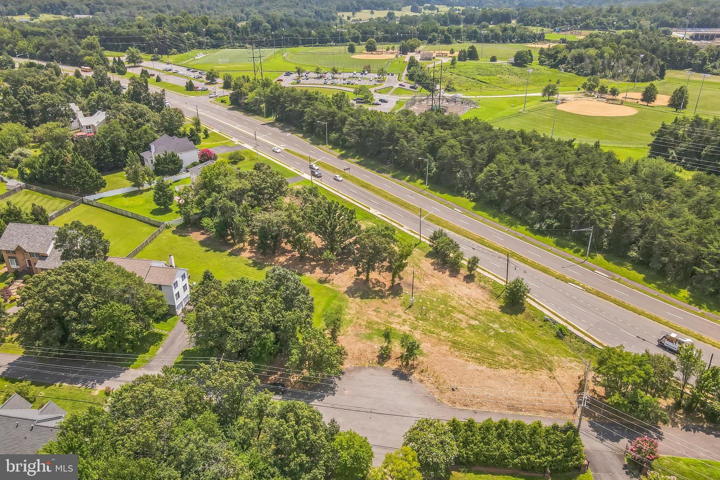 13342 BRADDOCK RD, CLIFTON, Virginia 20124, ,Land,For sale,13342 BRADDOCK RD,VAFX2235300 MLS # VAFX2235300