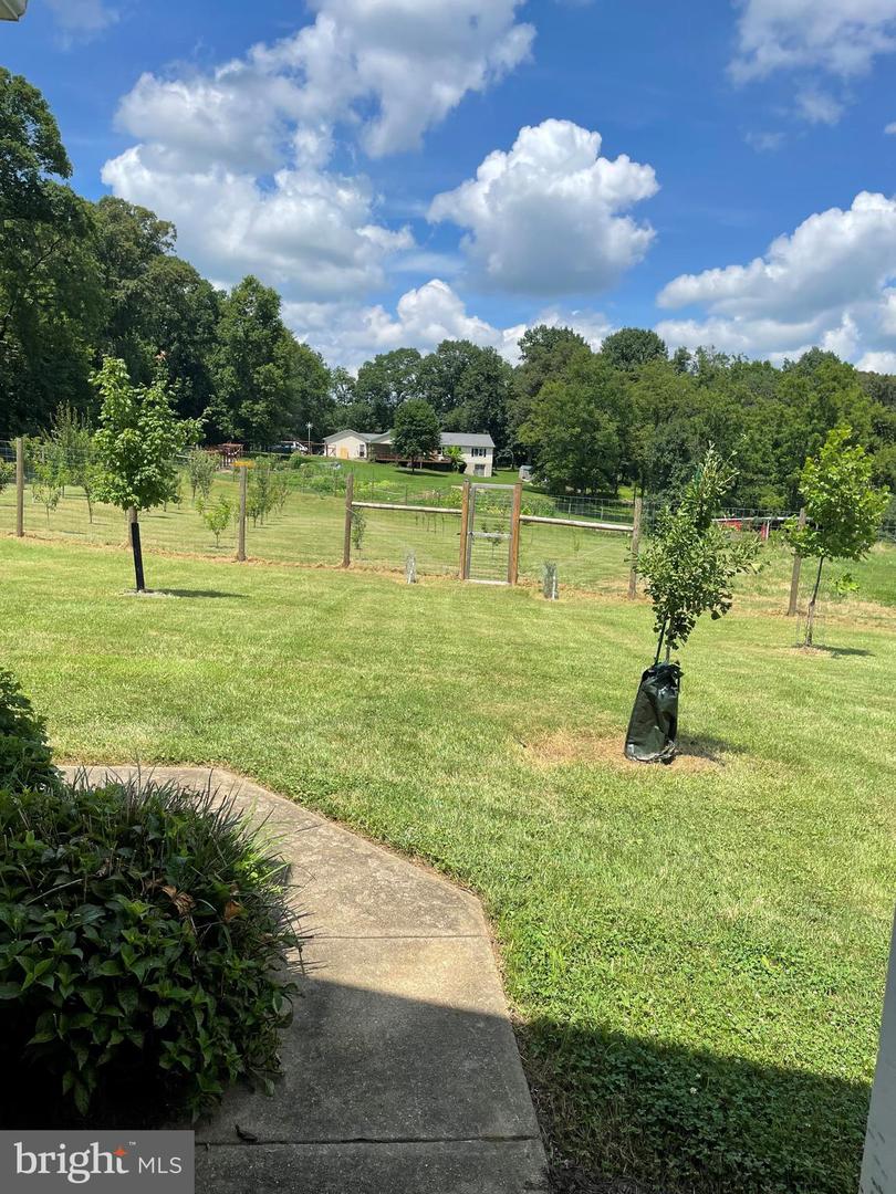 37677 COOKSVILLE RD, PURCELLVILLE, Virginia 20132, 3 Bedrooms Bedrooms, ,3 BathroomsBathrooms,Residential,For sale,37677 COOKSVILLE RD,VALO2092554 MLS # VALO2092554