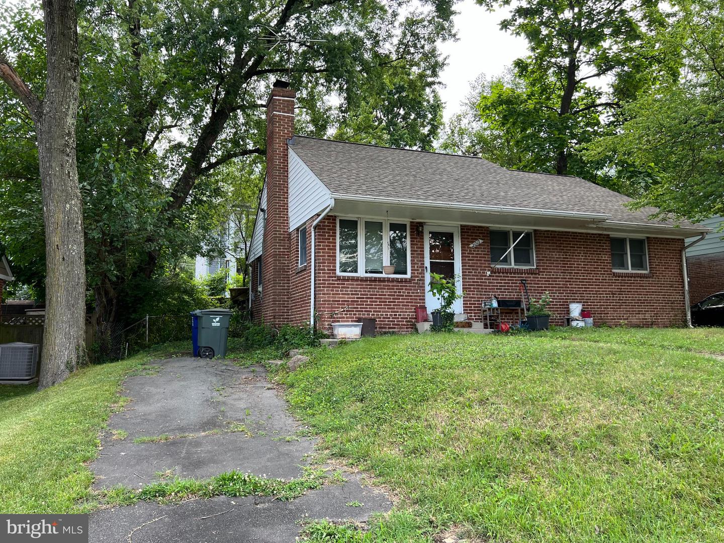 2012 N GEORGE MASON DR, ARLINGTON, Virginia 22205, ,Land,For sale,2012 N GEORGE MASON DR,VAAR2061072 MLS # VAAR2061072