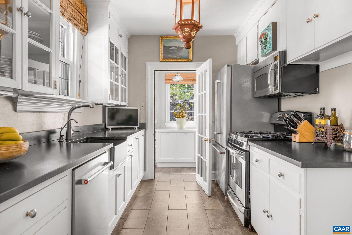 1012 LOCUST AVE, CHARLOTTESVILLE, Virginia 22901, 4 Bedrooms Bedrooms, ,3 BathroomsBathrooms,Residential,For sale,1012 LOCUST AVE,663633 MLS # 663633