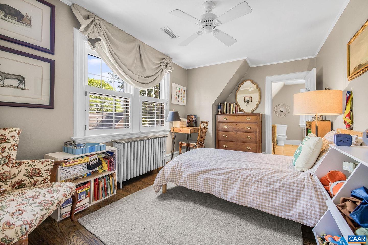 1012 LOCUST AVE, CHARLOTTESVILLE, Virginia 22901, 4 Bedrooms Bedrooms, ,3 BathroomsBathrooms,Residential,For sale,1012 LOCUST AVE,663633 MLS # 663633