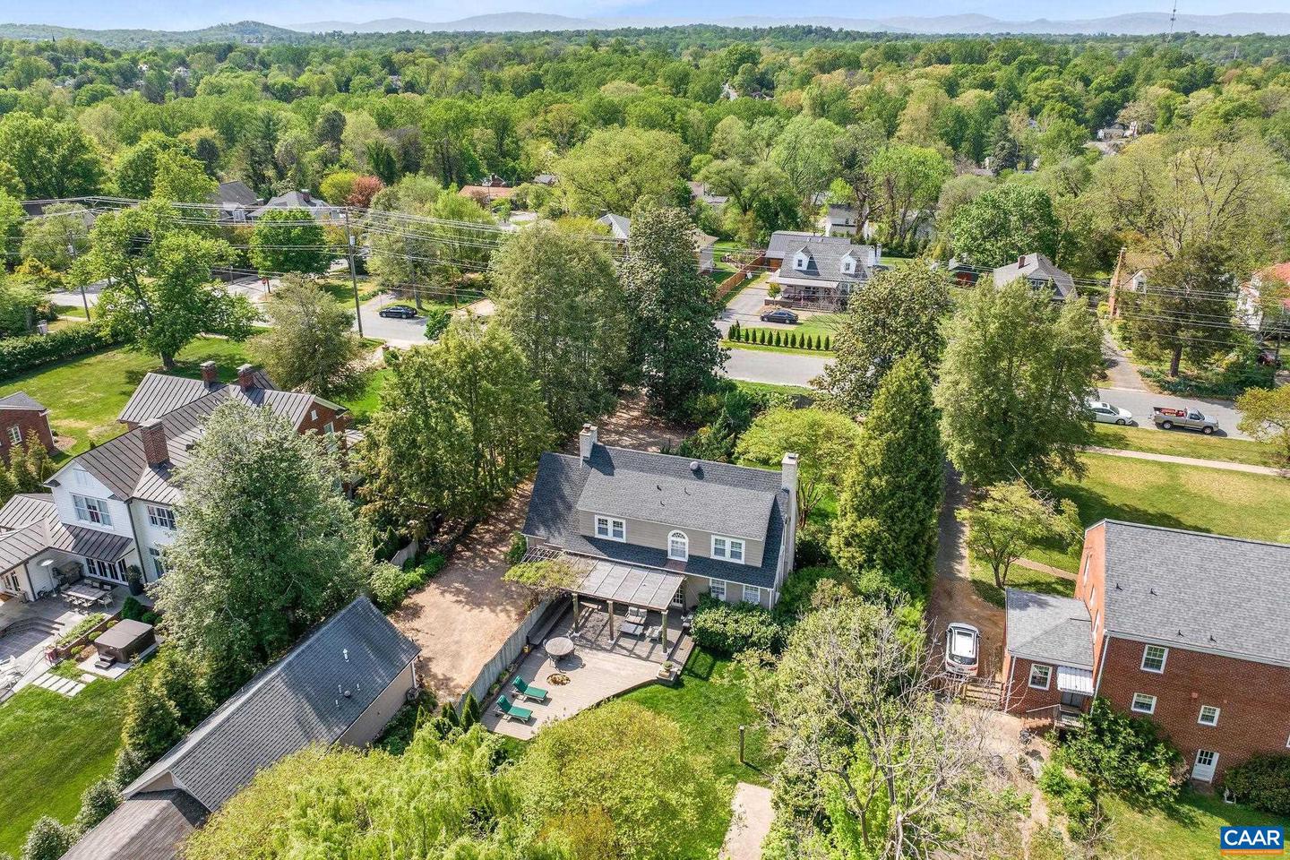 1012 LOCUST AVE, CHARLOTTESVILLE, Virginia 22901, 4 Bedrooms Bedrooms, ,3 BathroomsBathrooms,Residential,For sale,1012 LOCUST AVE,663633 MLS # 663633