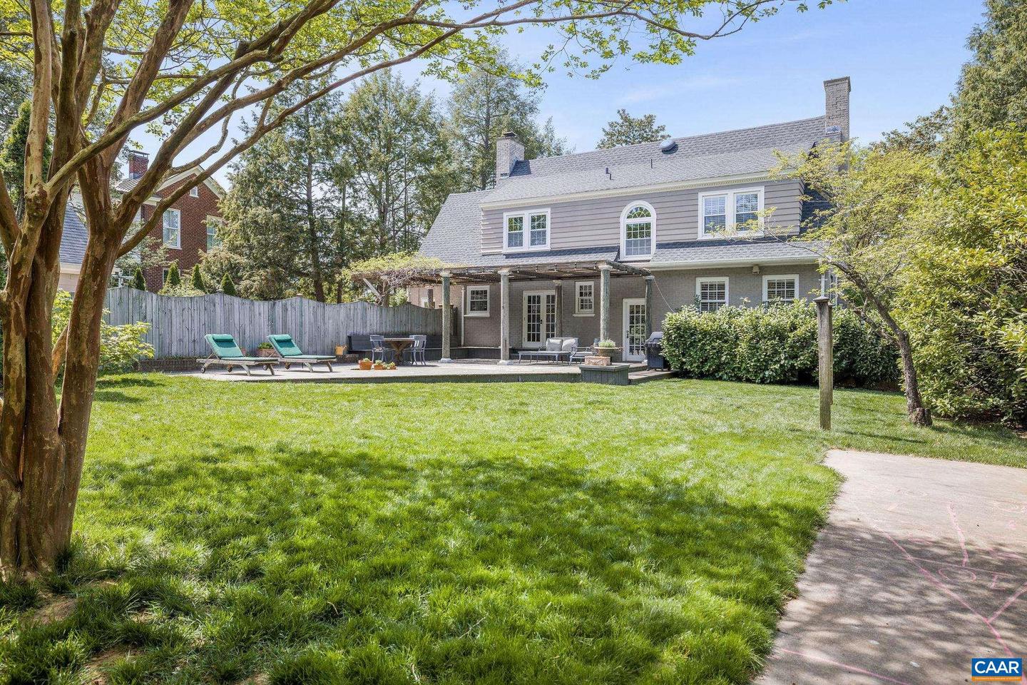 1012 LOCUST AVE, CHARLOTTESVILLE, Virginia 22901, 4 Bedrooms Bedrooms, ,3 BathroomsBathrooms,Residential,For sale,1012 LOCUST AVE,663633 MLS # 663633